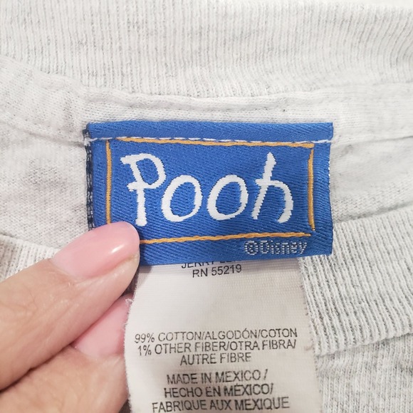 Disney Vintage Short Sleeve Shirt Mens Gray XL Winnie‎ The Pooh Graphic Printed - Picture 9 of 14